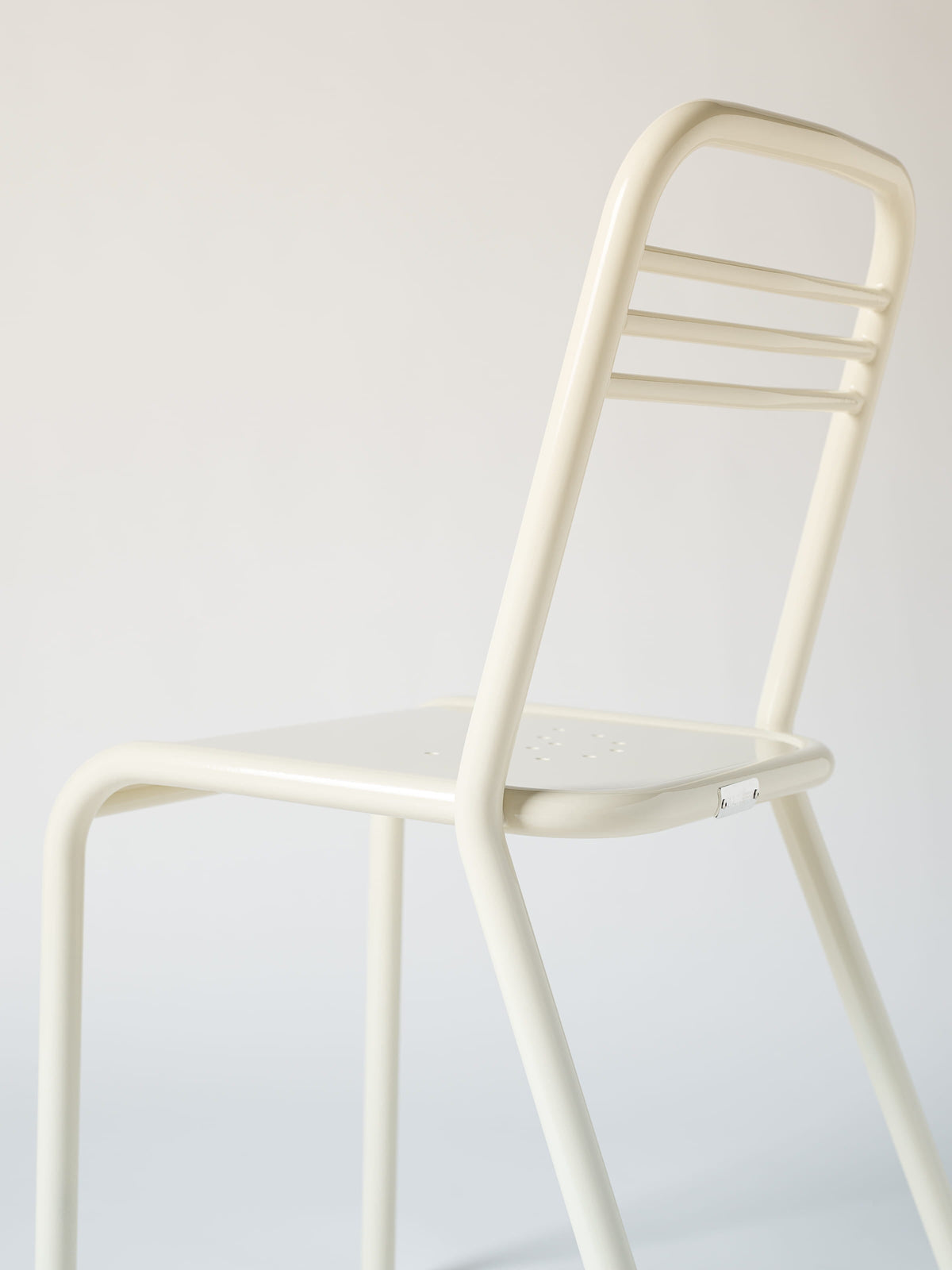 UD Chair - Red Wine