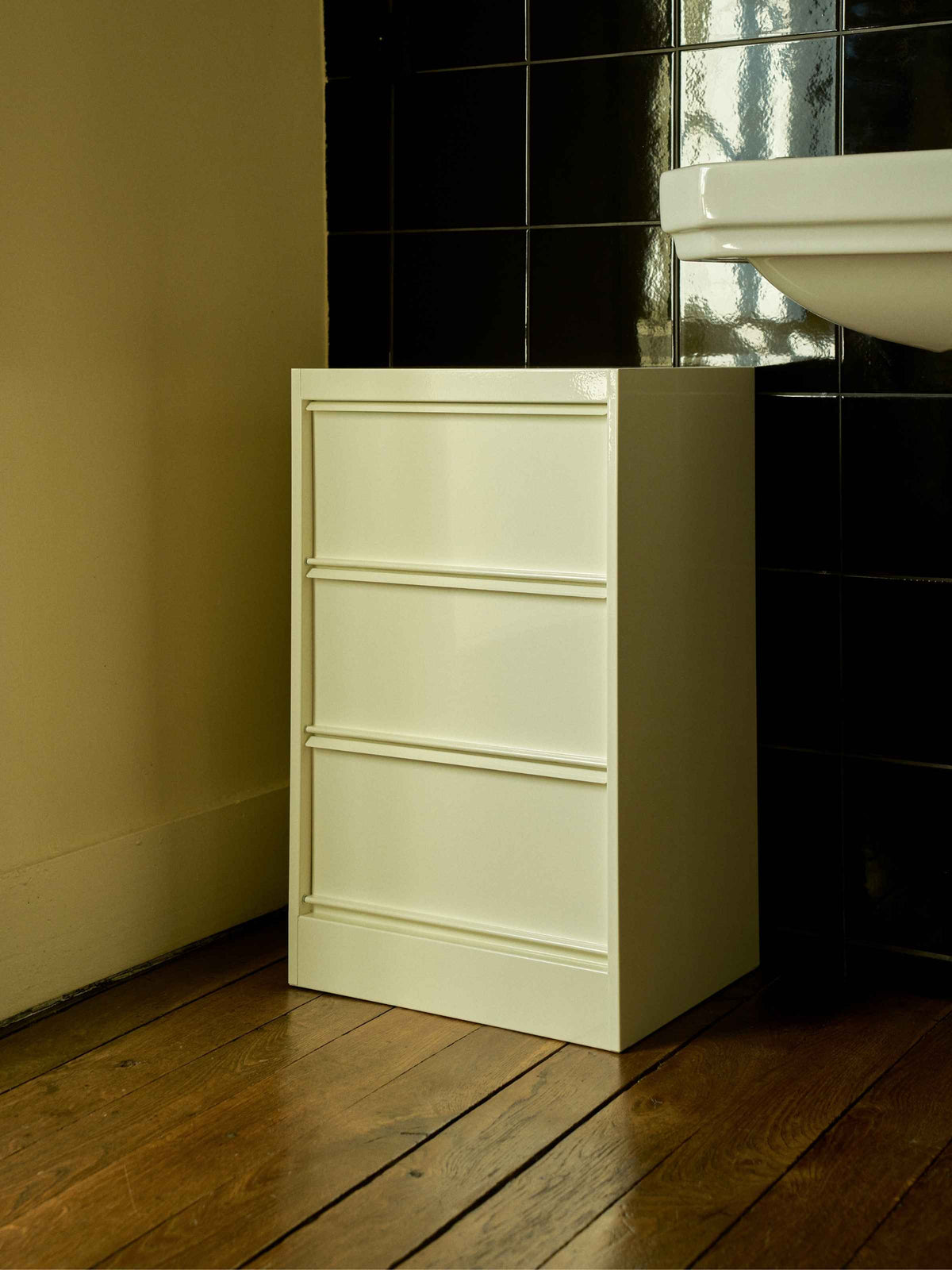 Storage Unit CC3 - Pure White