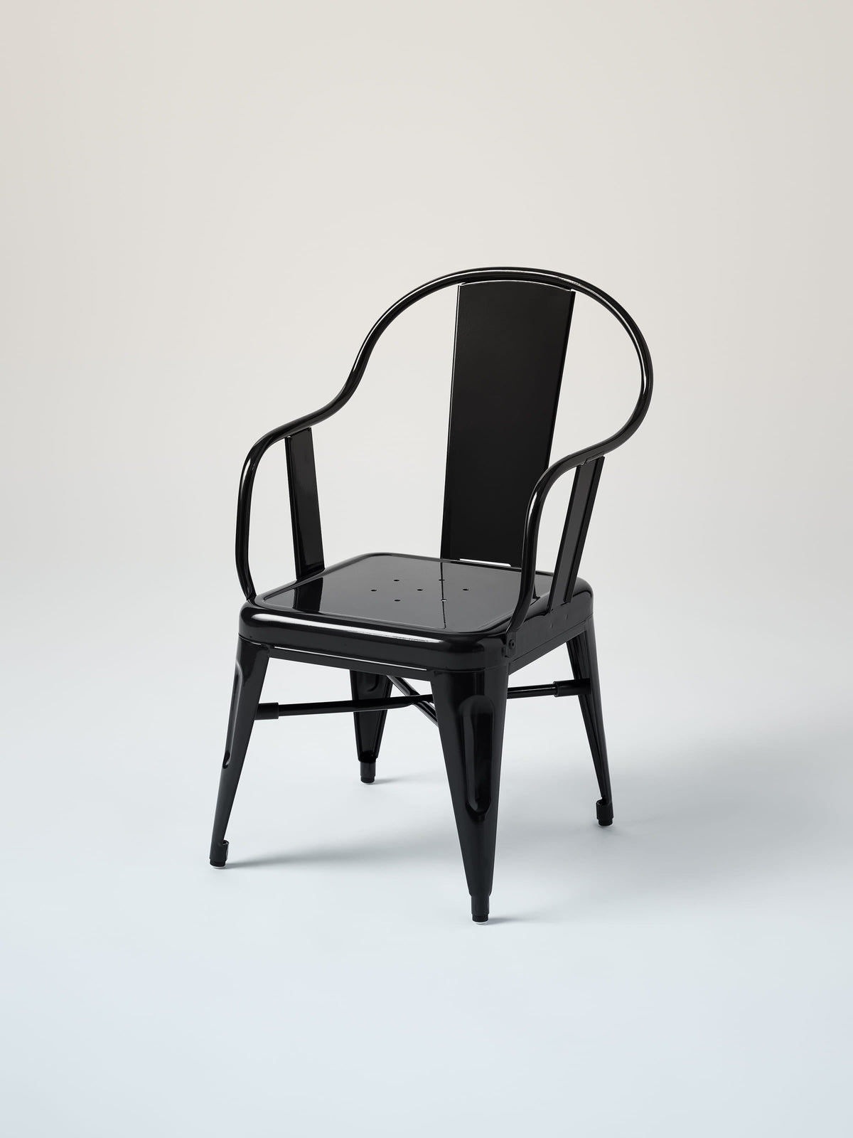 Mouette Armchair - Dark Black