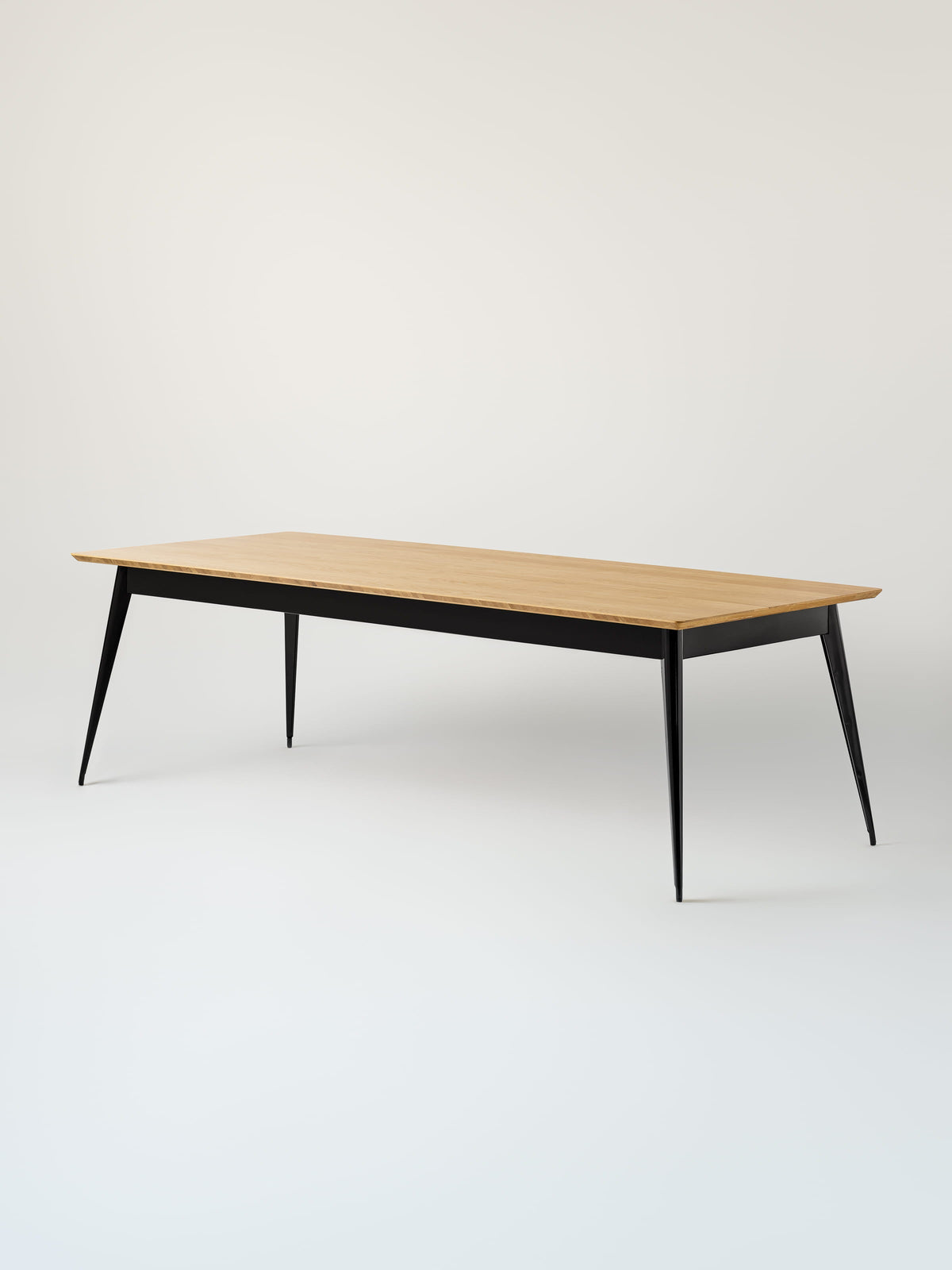55 240x100 / natural oak top Table - Dark Black