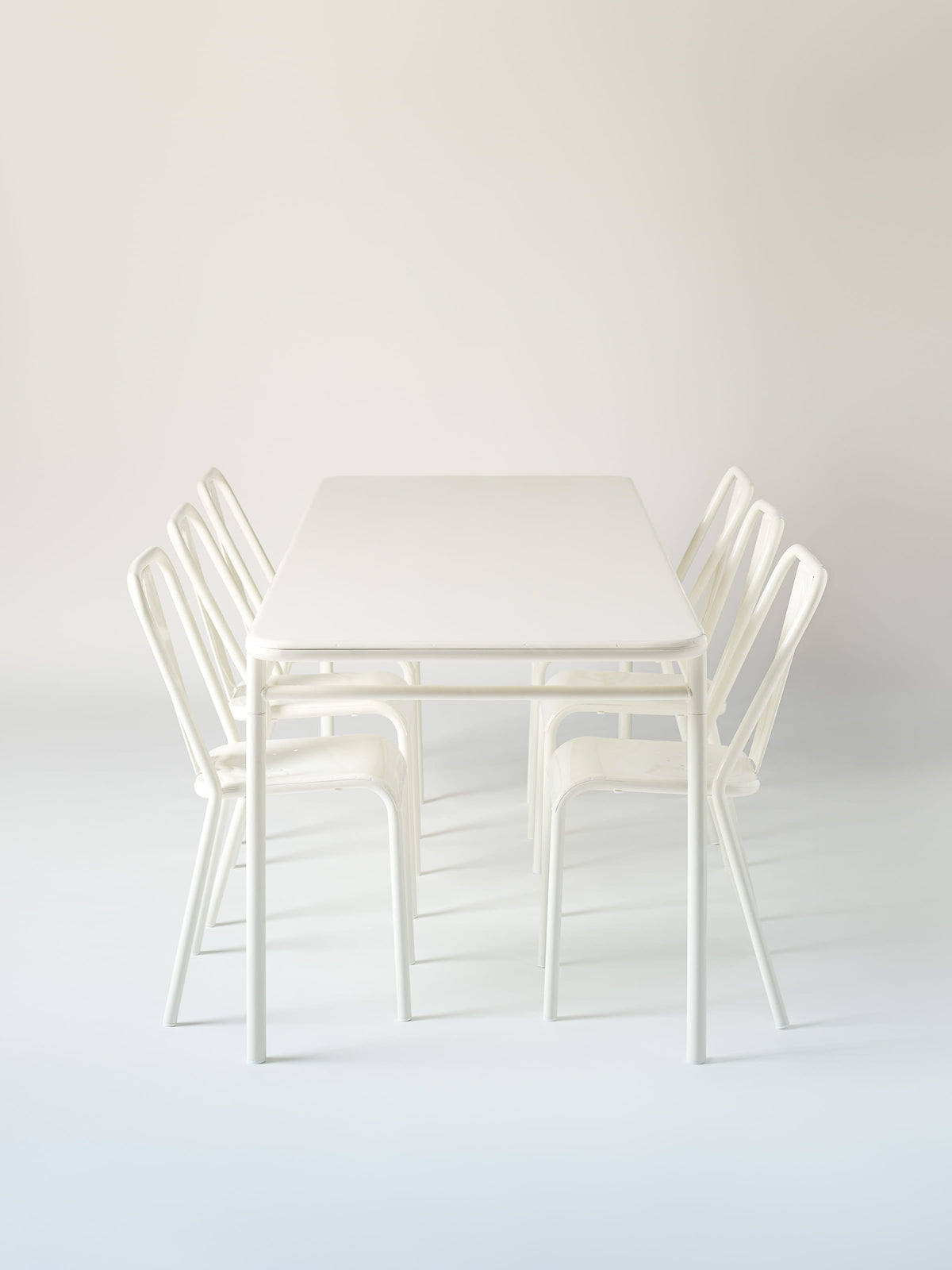 T37 240x80 Table - Dark Black