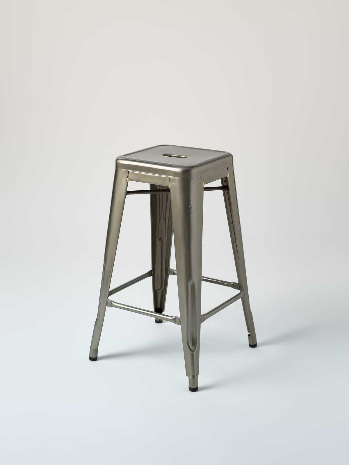 H65 Stool - Raw Varnished