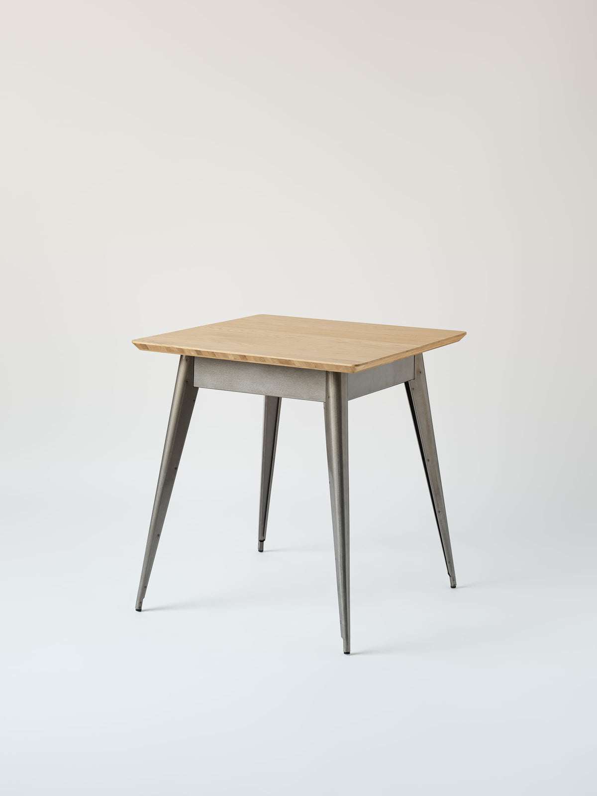 55 70x70 / natural oak top Café Table - Raw Varnished
