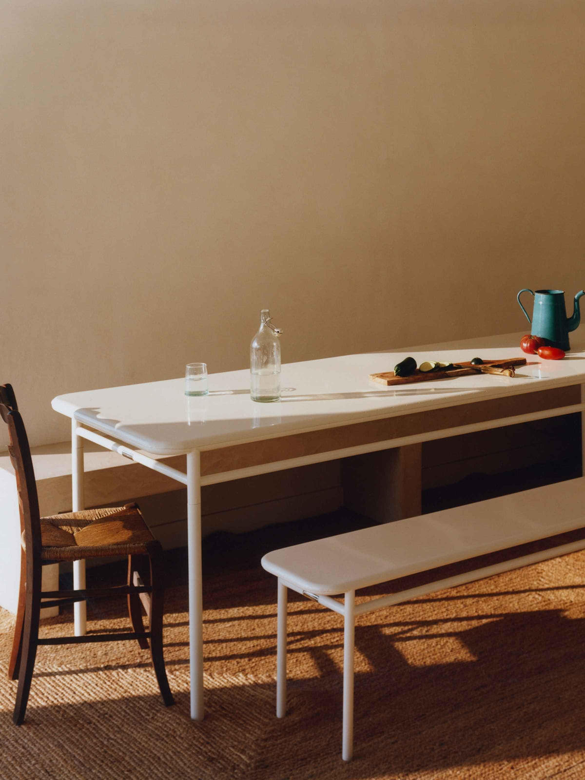 T37 200 Bench - Pure White
