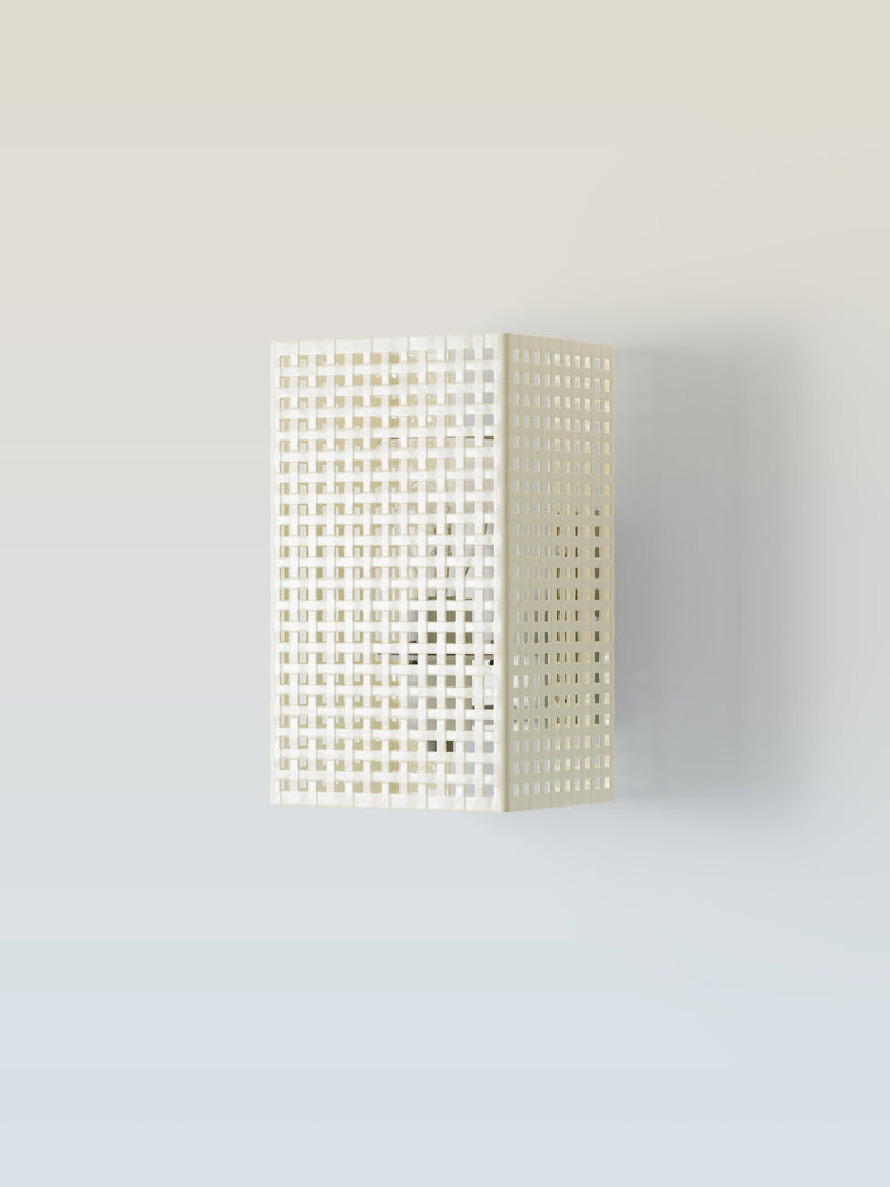 Tressé Outdoor Wall Light - Pearly White