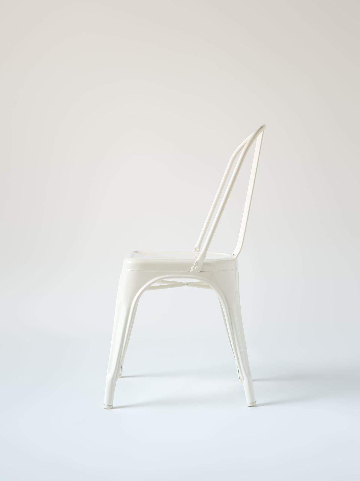 A Chair - Pearly White