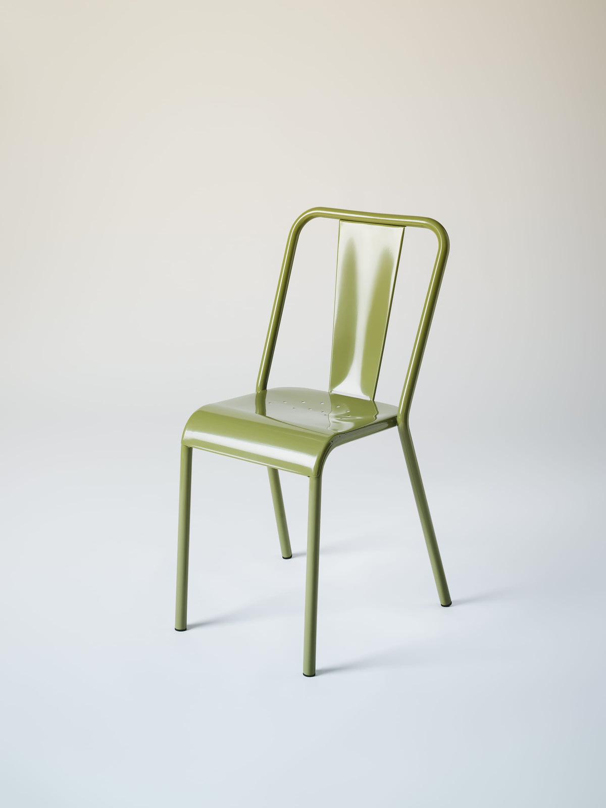 T37E Chair - Green Rush