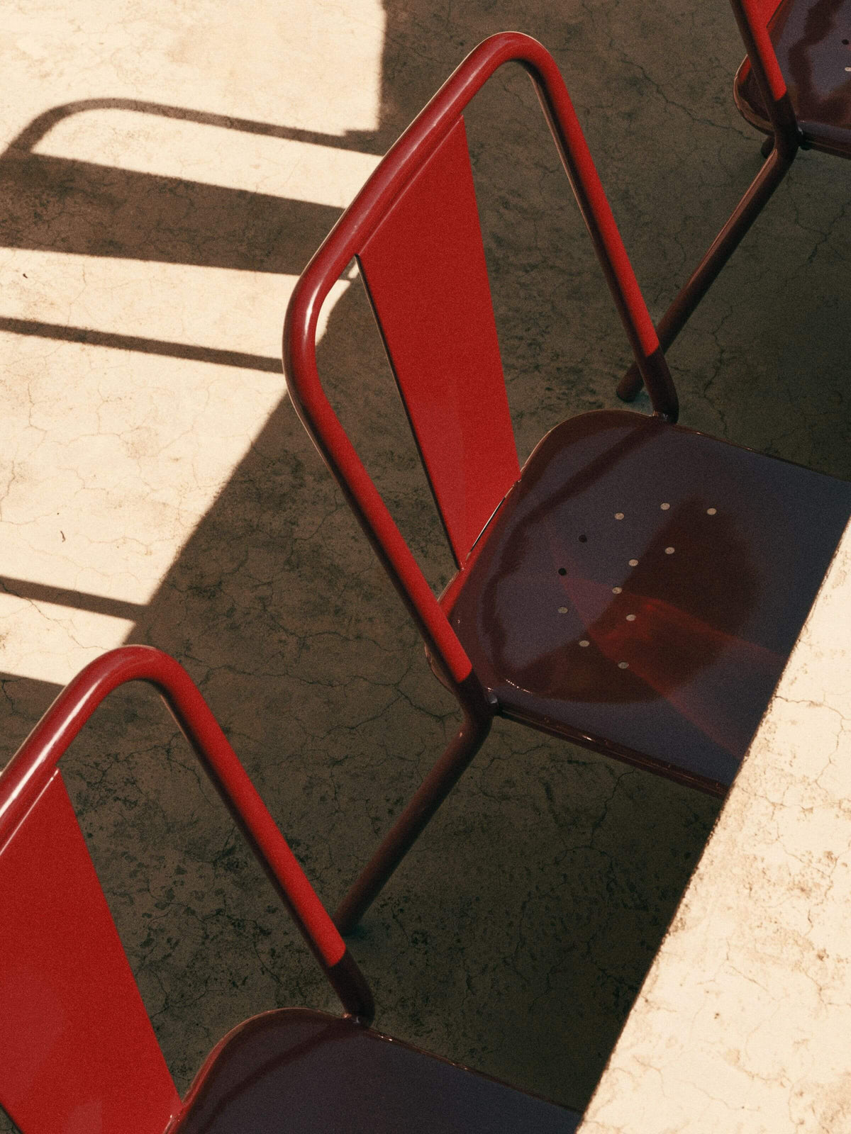 T37E Chair - Red Wine