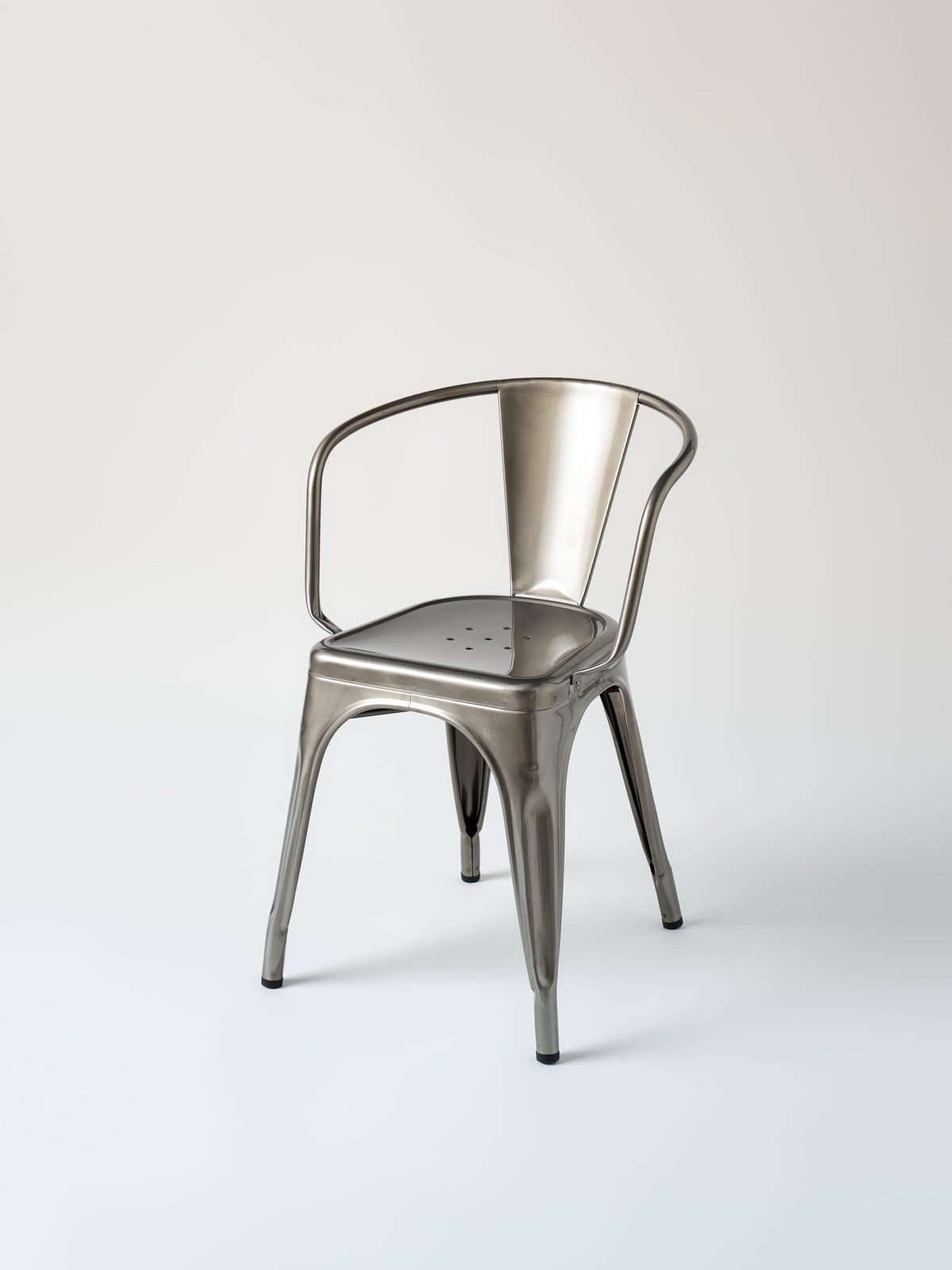 A56 Armchair - Raw Varnished