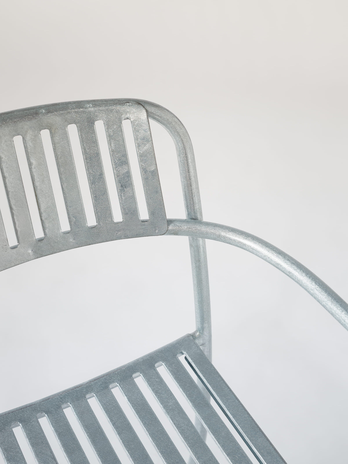 Patio Lounge Armchair - Galvanized Varnished