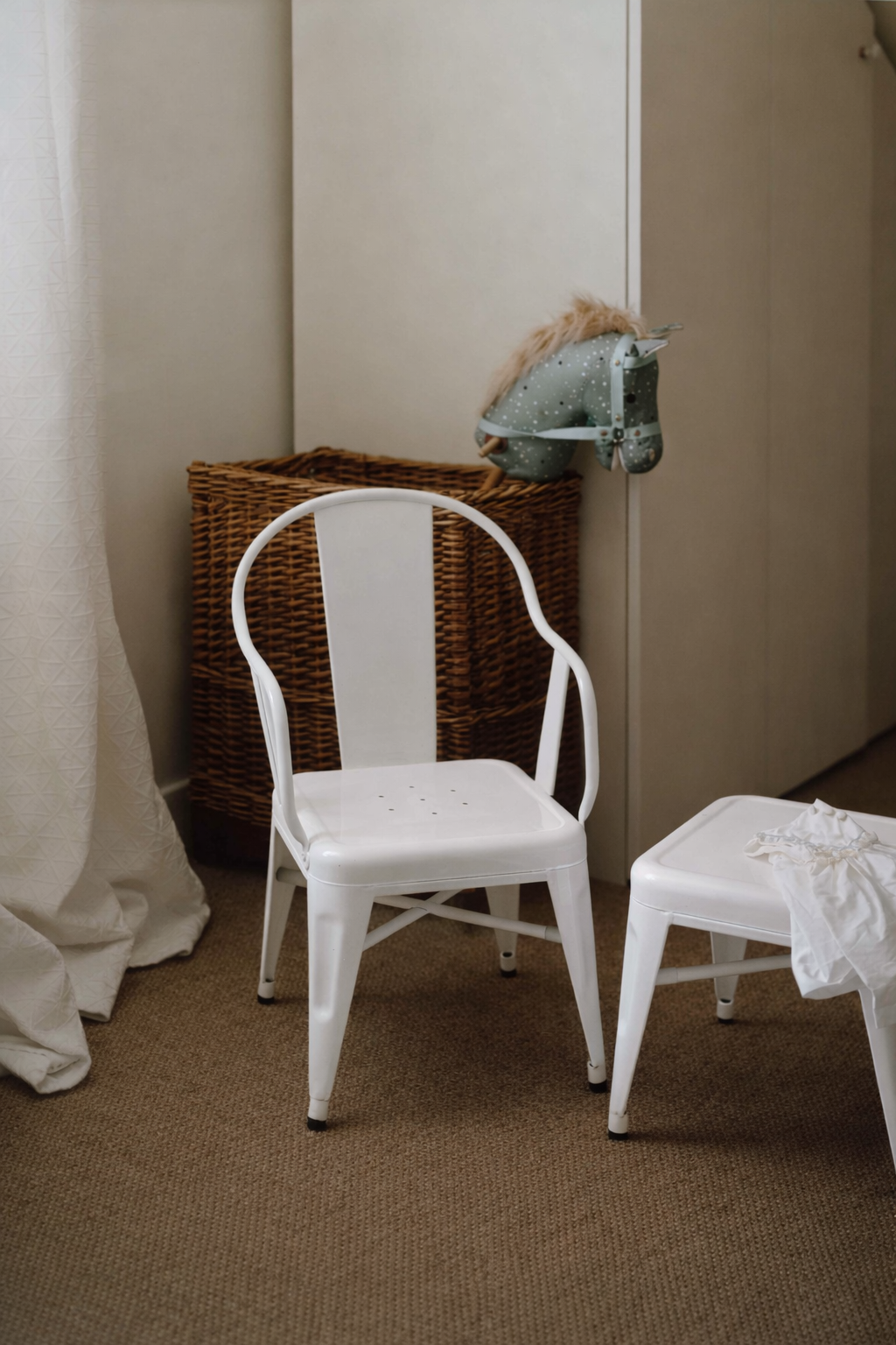 Mouette Armchair - Pure White