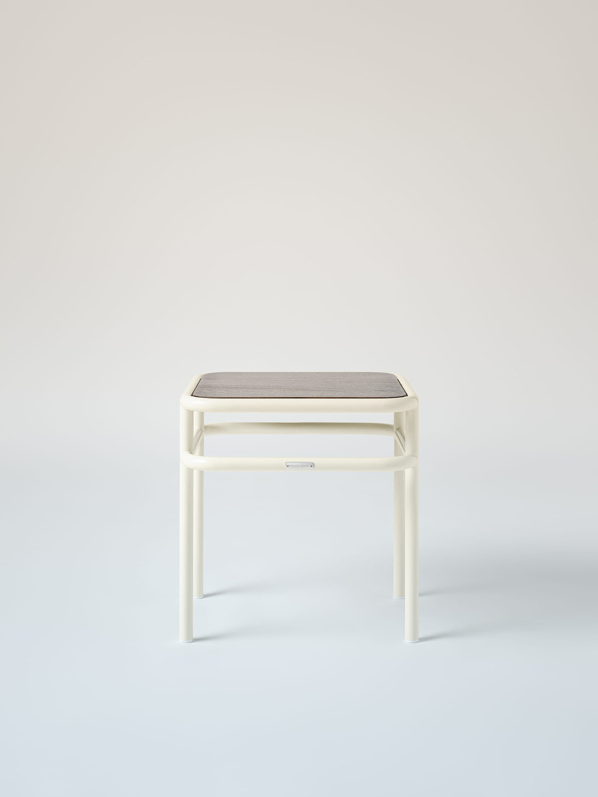 UD / walnut-stained oak top Side Table - Pearly White