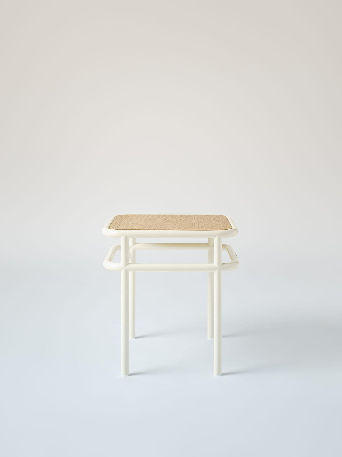 UD / natural oak top Side Table - Pearly White