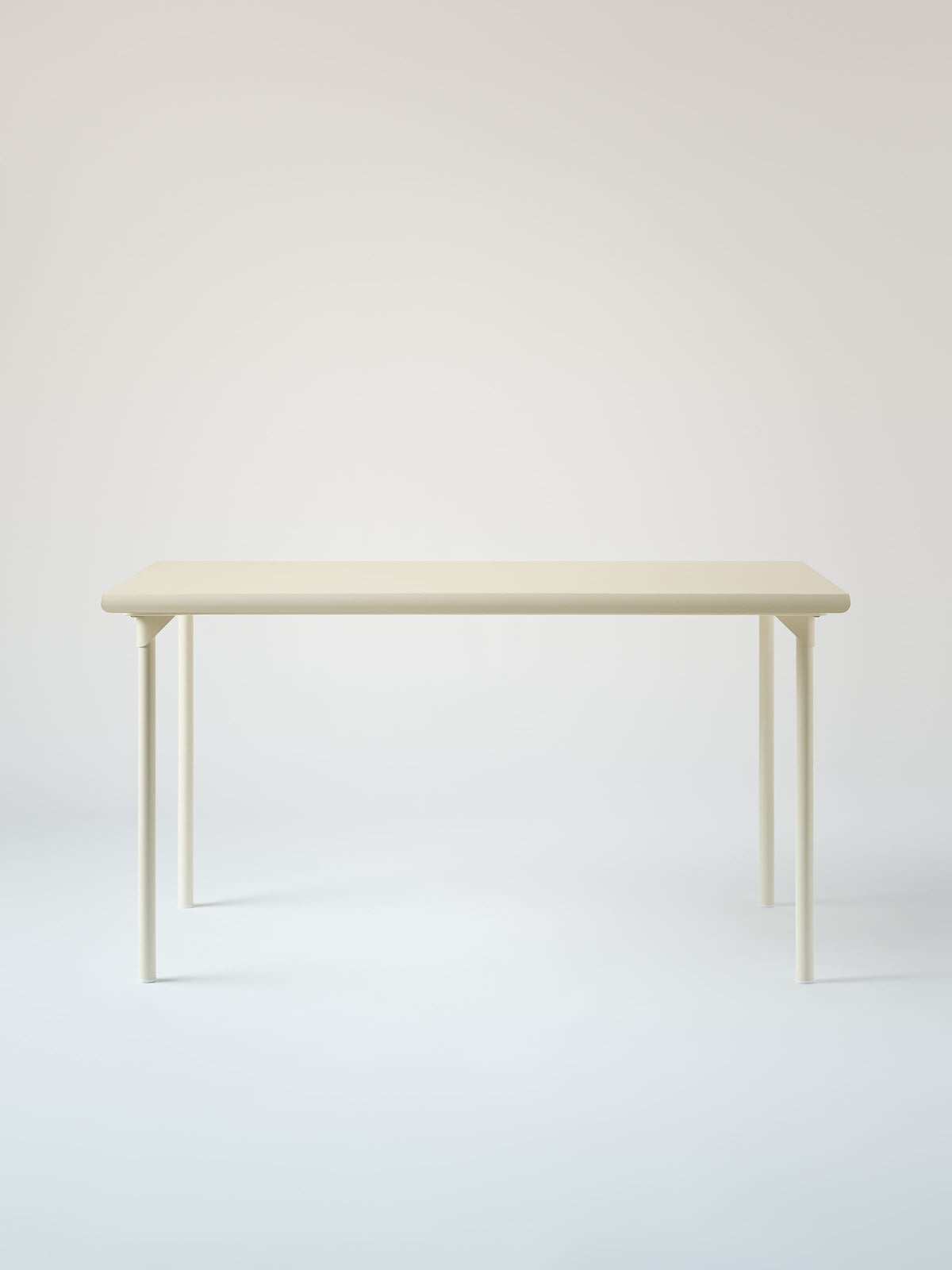 Patio 140x80 Table - Pearly White
