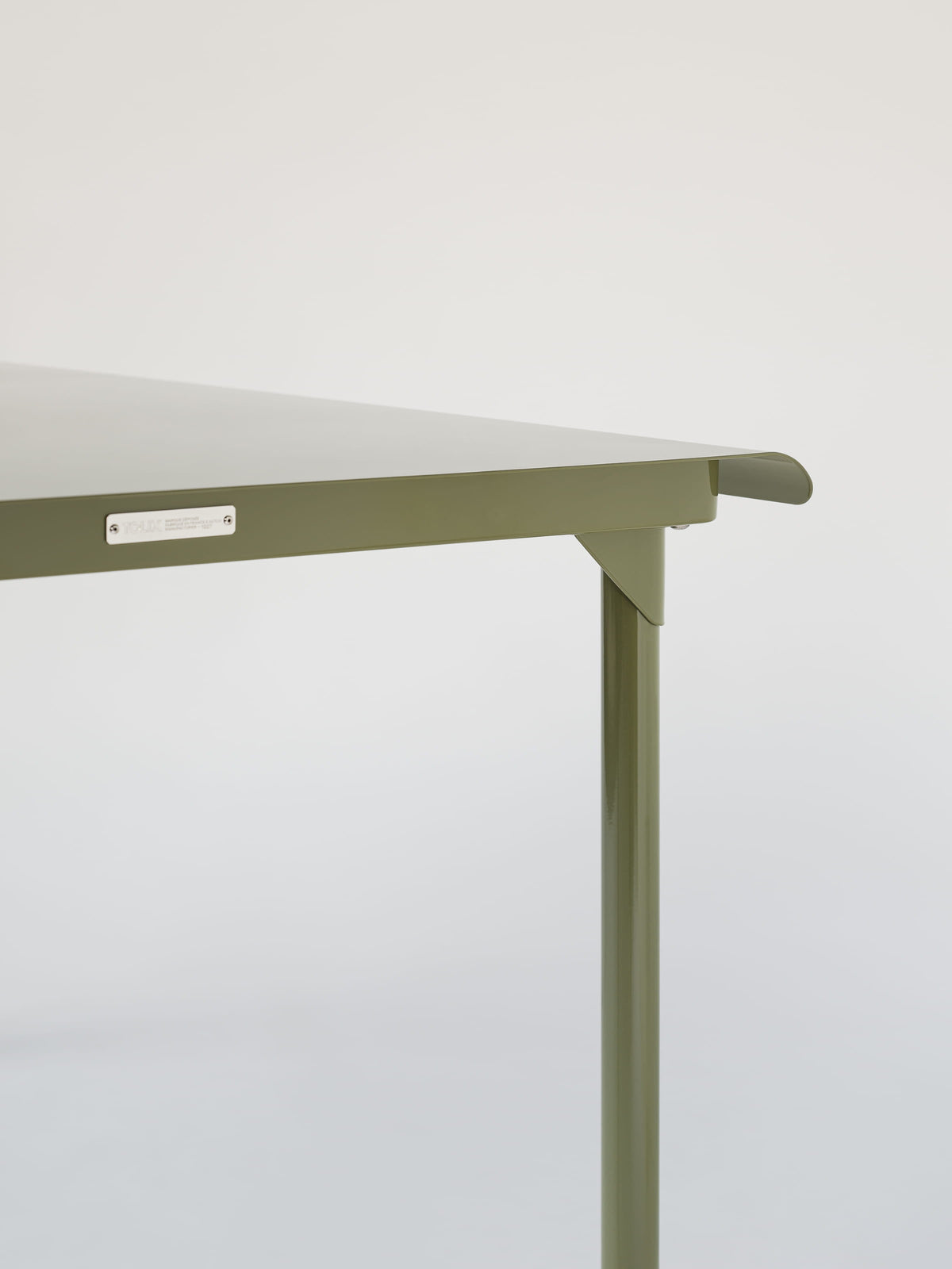 Patio 140x80 Table - Green Rush