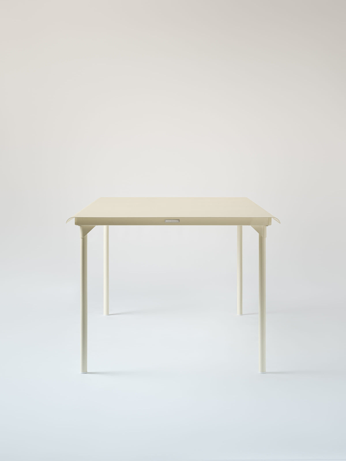 Patio 160x100 Table - Pearly White