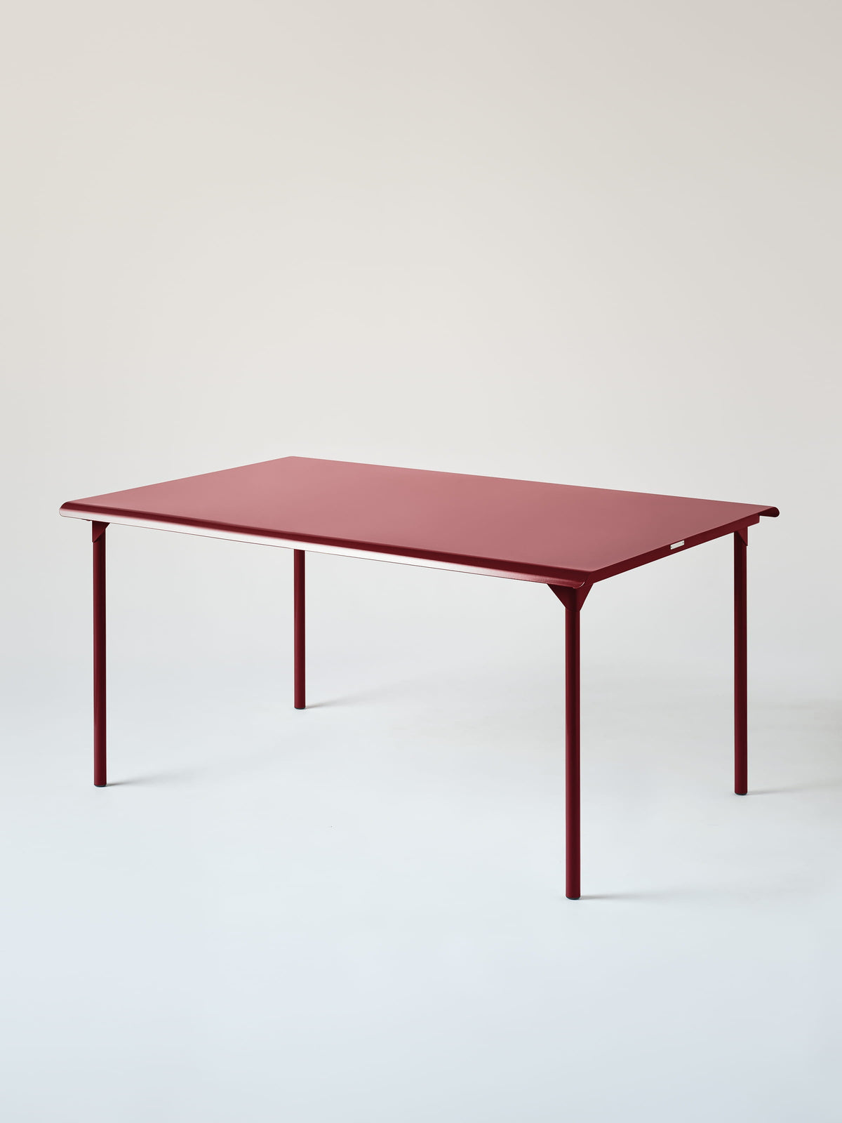 Patio 160x100 Table - Red Wine