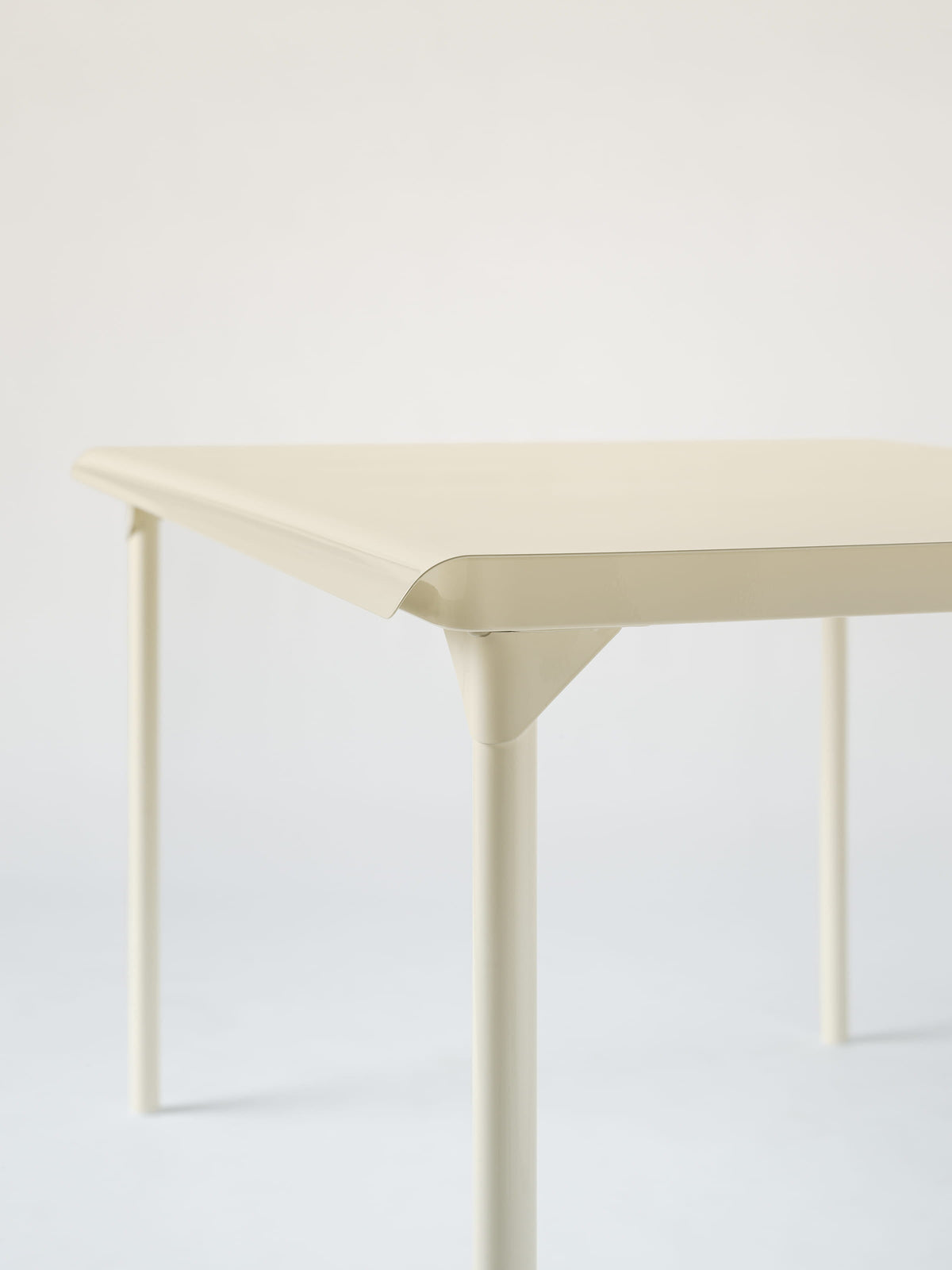 Patio 200x100 Table - Pearly White