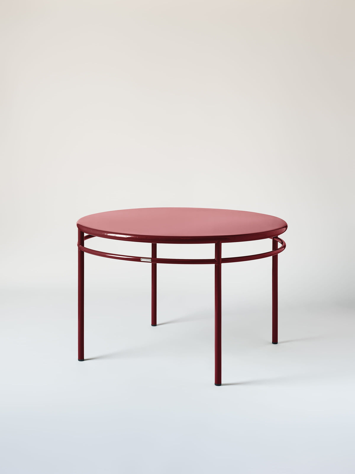 T37 Ø120 Table - Red Wine