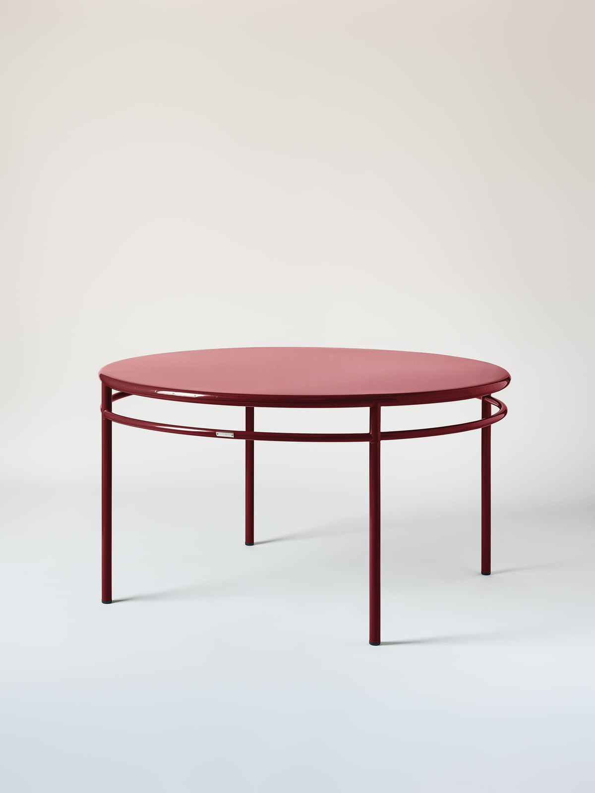 T37 Ø140 Table - Red Wine