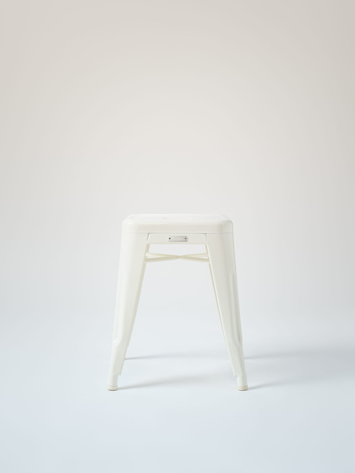 H45 Stool - Dark Black