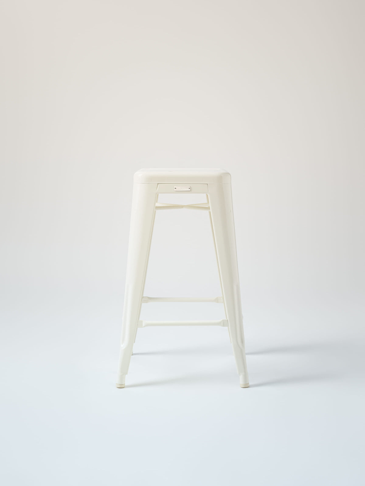 H65 Stool - Raw Varnished