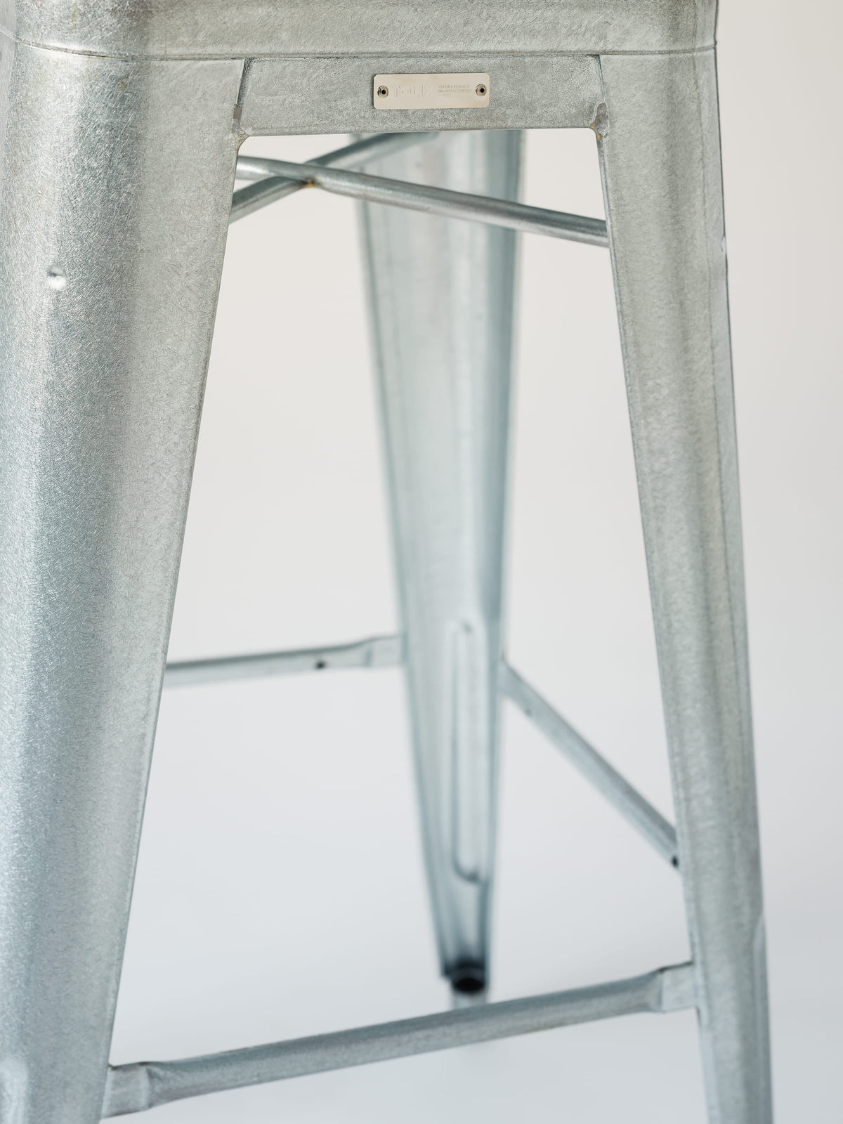 H65 Stool - Galvanized Varnished