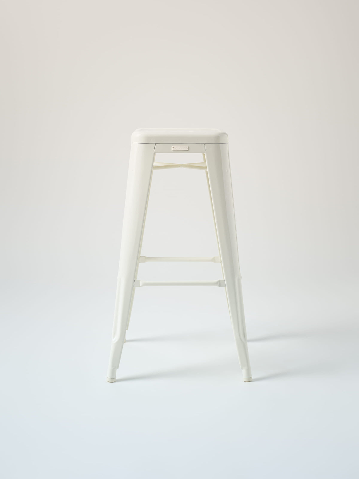 H75 Stool - Red Wine