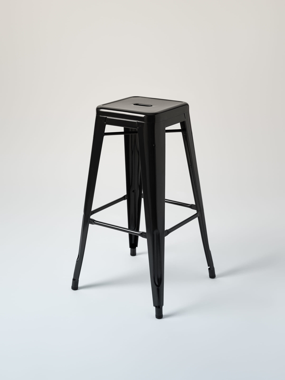 H75 Stool - Dark Black