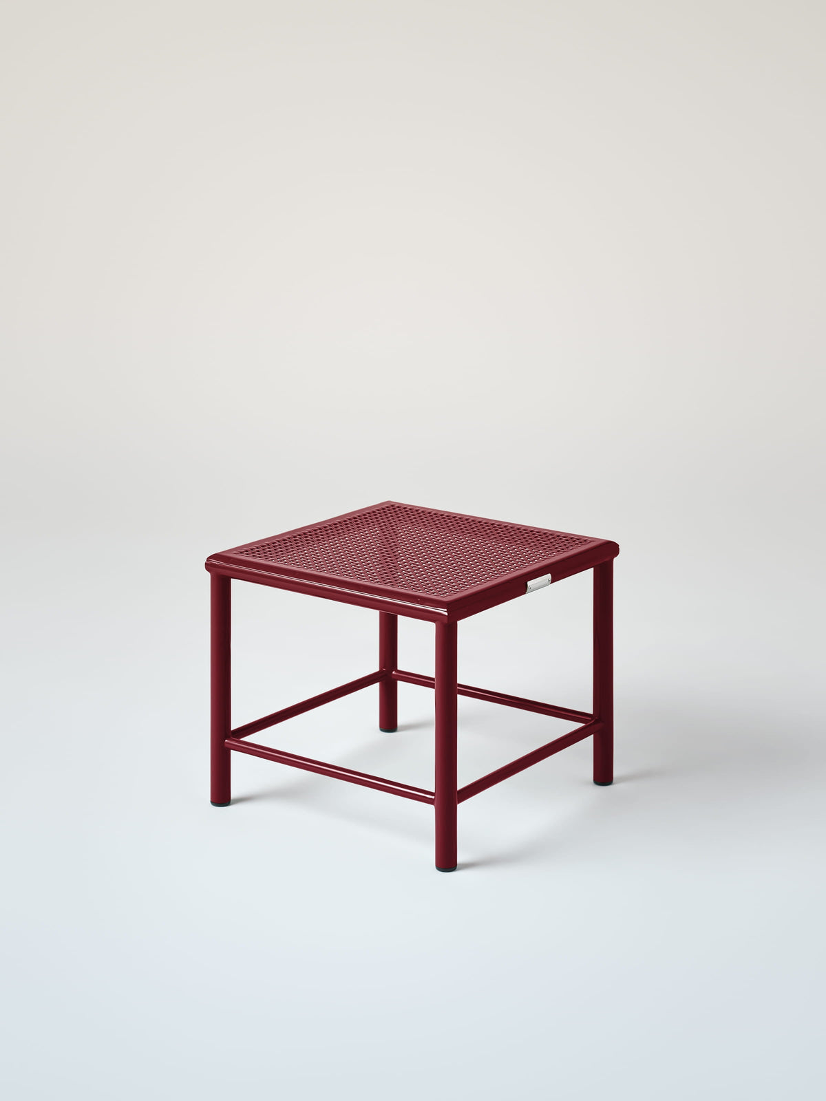 Tressé H30 Stool - Red Wine