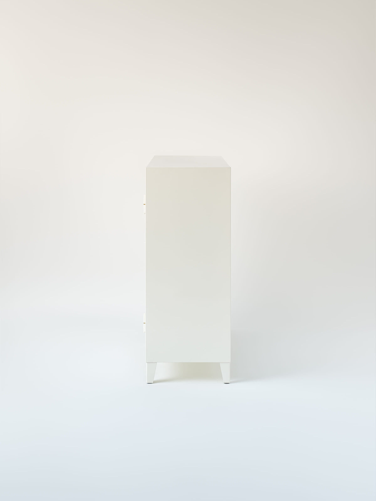 Low Locker B3 - Pure White