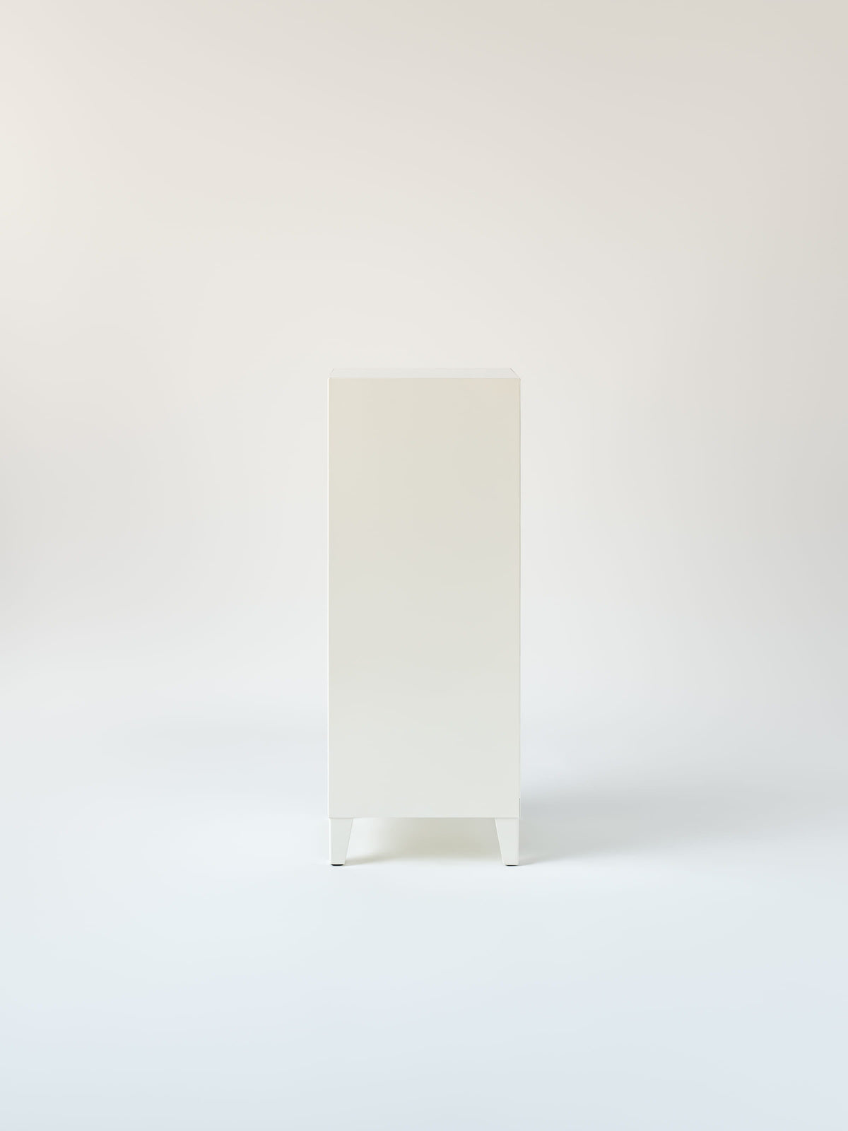 Low Locker B1 - Raw Varnished