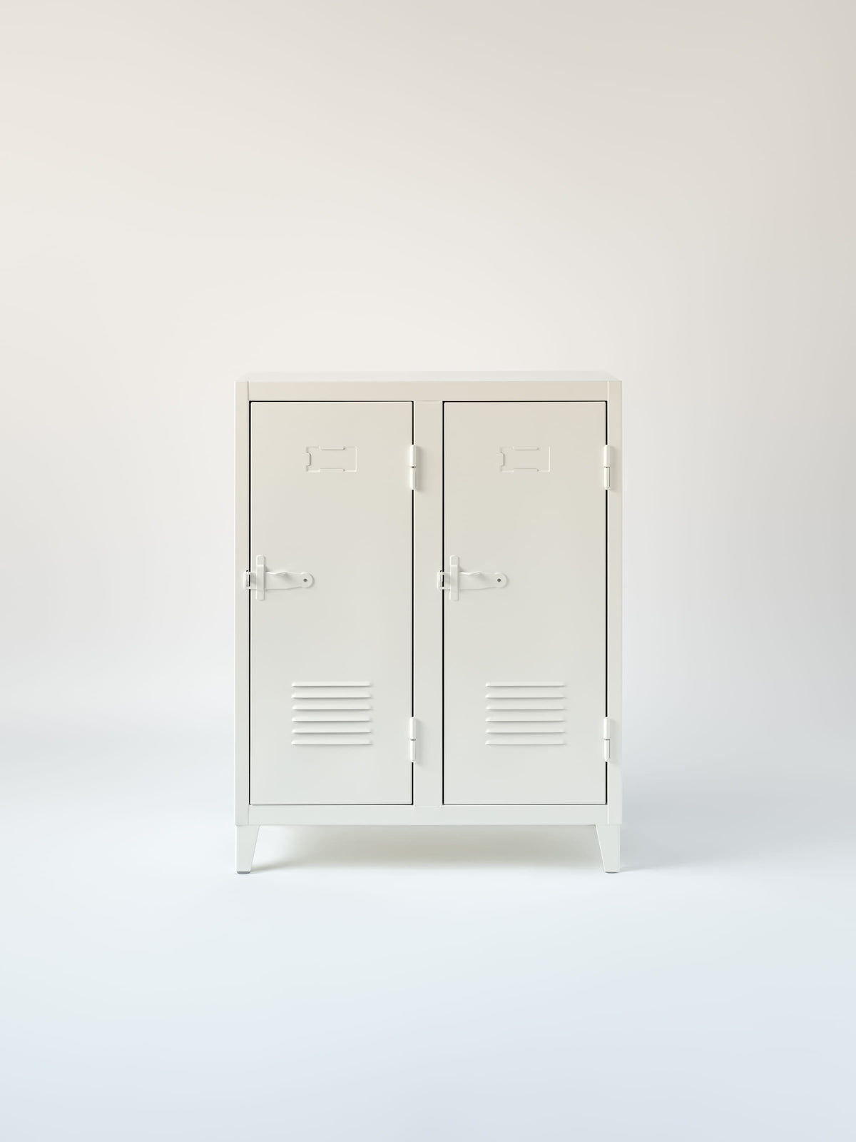Low Locker B2 - Pure White